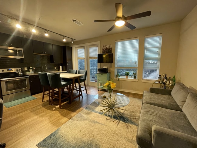 property at 1900 Barton Springs Rd