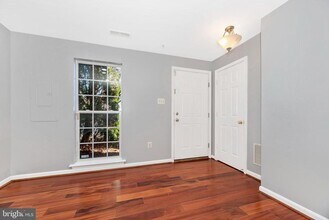 618 Cawley Dr in Frederick, MD - Building Photo - Building Photo