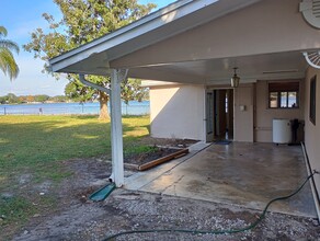 7429 Lake Dr in Belle Isle, FL - Building Photo - Building Photo