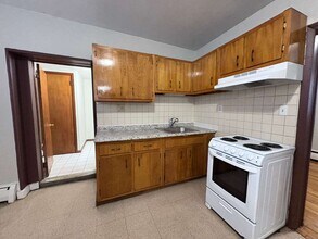 514 Main St, Unit 1 in West Haven, CT - Building Photo - Building Photo