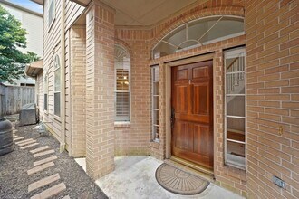 5423 Lacy St in Houston, TX - Building Photo - Building Photo