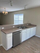 1006 Antigua Cir in Pensacola, FL - Building Photo - Building Photo