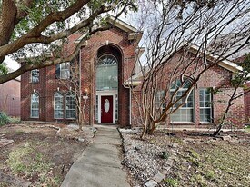 8104 Steamers Ln in Frisco, TX - Building Photo