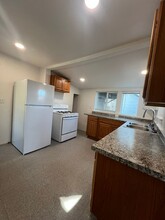 1745 Menlo Way in Klamath Falls, OR - Building Photo - Building Photo