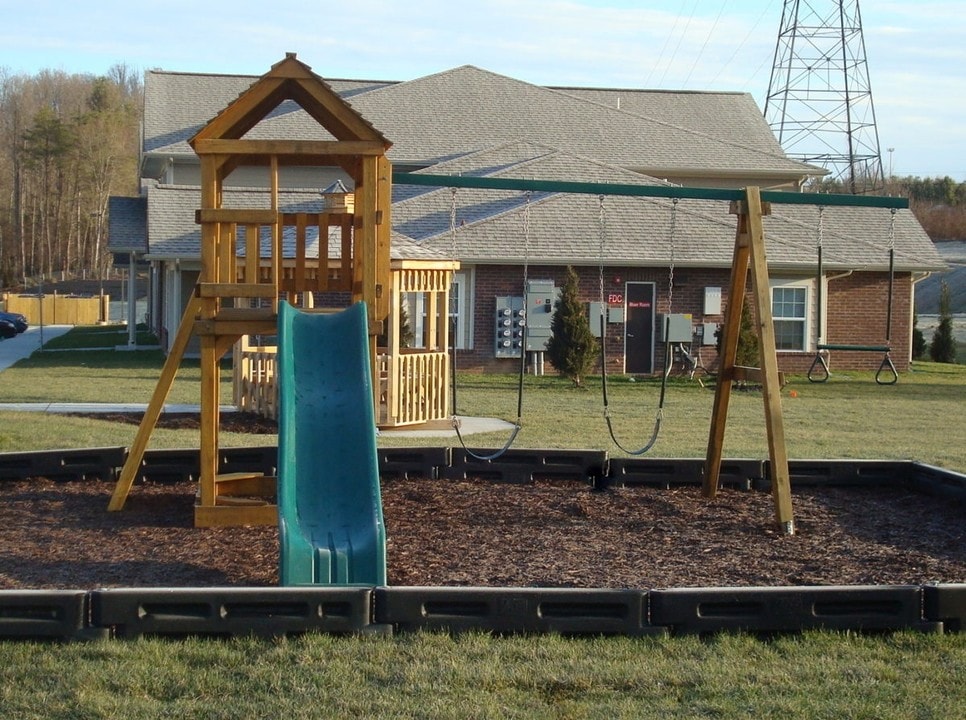 Hancock Ridge Apartments in Johnson City, TN - Building Photo