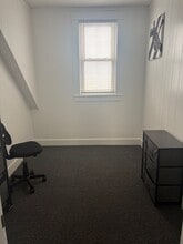 251 Purchase St, Unit 3 in New Bedford, MA - Building Photo - Building Photo