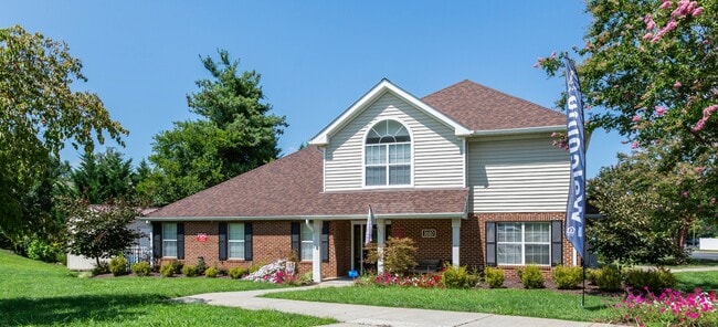 Rio Hill Apartments in Charlottesville, VA - Building Photo - Building Photo