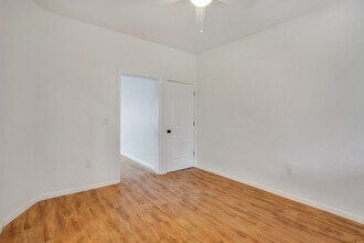 5126 Natrona Wy in Pittsburgh, PA - Building Photo - Building Photo