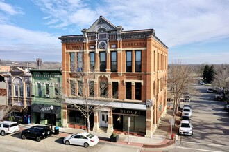 221-223 Sibley St in Hastings, MN - Building Photo - Building Photo