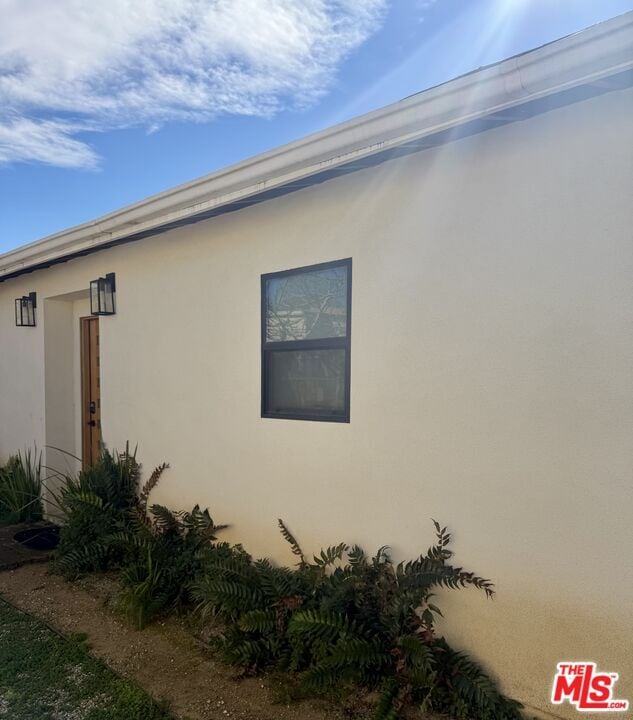 property at 2215 S Sycamore Ave