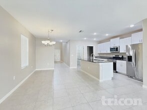 9512 Lemon Drop Lp in Sun City Center, FL - Building Photo - Building Photo