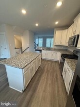 253 Armenian Oak Dr in Frederick, MD - Building Photo - Building Photo