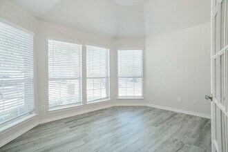 5000 Coral Creek Dr in Fort Worth, TX - Building Photo - Building Photo