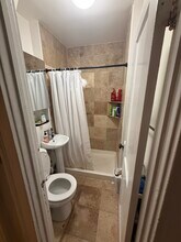 220 Hanover St, Unit 2 in Boston, MA - Building Photo - Building Photo