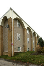 Dinsmore Pointe in Lexington, KY - Foto de edificio - Building Photo