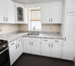 146 W 27th St in Bayonne, NJ - Building Photo - Building Photo