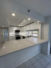 6820 Indian Creek Dr in Miami, FL - Building Photo - Building Photo