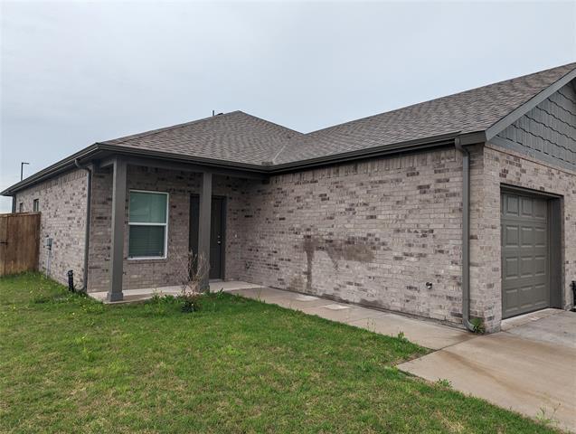 2700 Ginger Ct in Sherman, TX - Building Photo