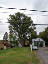 451 Oak St in Scranton, PA - Building Photo