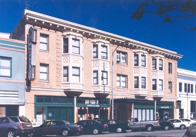 213 E 2nd Ave in San Mateo, CA - Building Photo