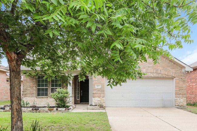833 Bens Dr
