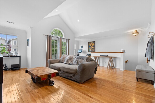 47 Grieco Dr in Jersey City, NJ - Building Photo - Building Photo