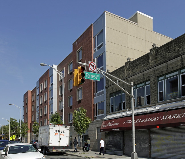 Webb Apt in Jersey City, NJ - Building Photo - Building Photo