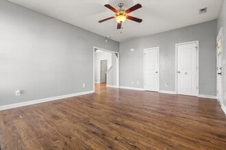 501 New Hanover Trl in Jacksonville, NC - Building Photo - Building Photo