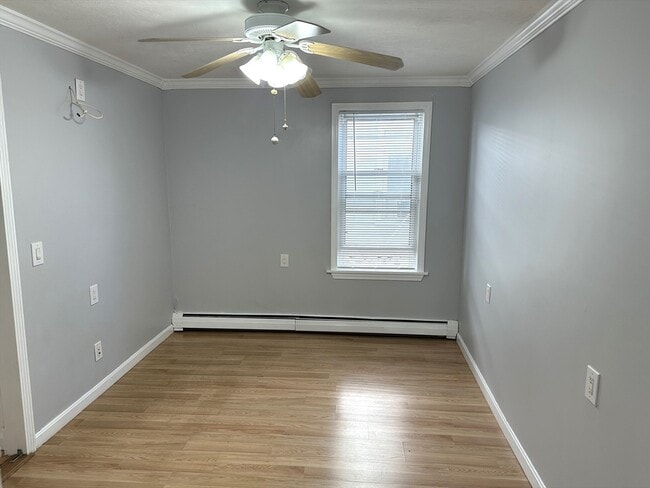 396 Durfee St in Fall River, MA - Building Photo - Building Photo