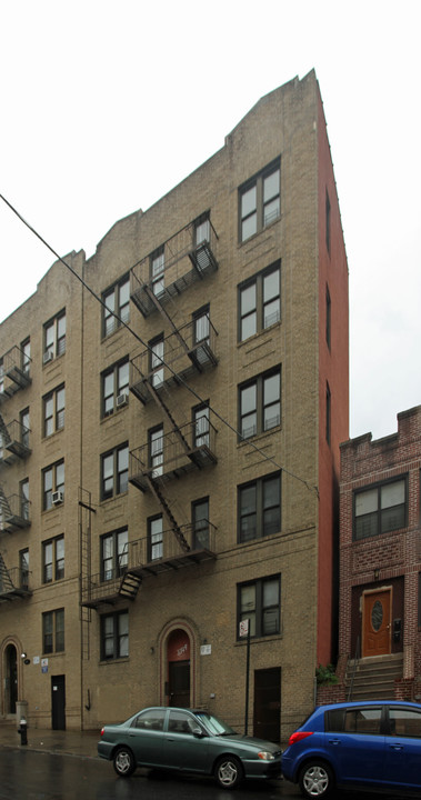 3349 Decatur Ave in Bronx, NY - Building Photo