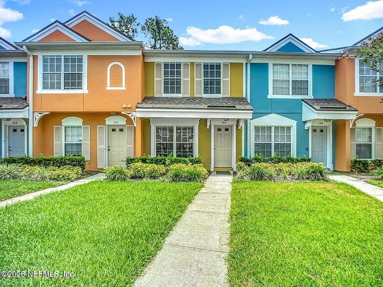 12311 Kensington Lakes Dr, Unit 104 in Jacksonville, FL - Foto de edificio