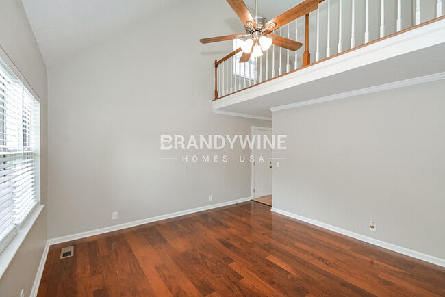 241 E Morris Dr in Gallatin, TN - Building Photo - Building Photo