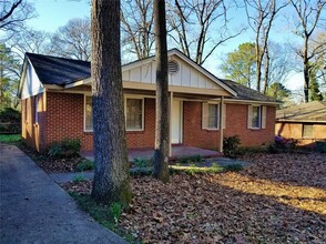 316 Sumerset Dr in Montgomery, AL - Building Photo - Building Photo