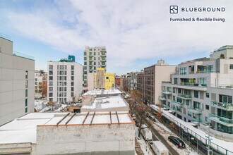 130 Hope St, Unit SI FL6-ID2226 in Brooklyn, NY - Foto de edificio - Building Photo