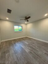 4250 Rita Ln in Bonita Springs, FL - Building Photo
