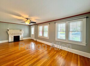 18 Harvard Pl in Asheville, NC - Building Photo - Building Photo