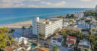 310 Oregon St in Hollywood, FL - Building Photo