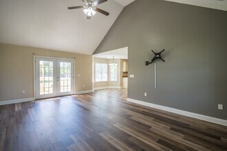 365 Lincoln Way in Ludowici, GA - Building Photo - Building Photo