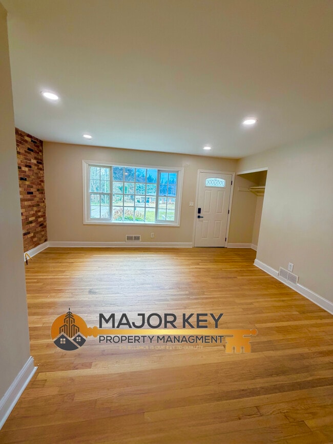 4178 Suzanne Ln in Duluth, GA - Building Photo - Building Photo