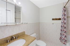 1786 W 42nd St in Hialeah, FL - Building Photo - Building Photo