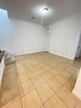 8290 NW 39th Ct in Pembroke Pines, FL - Building Photo - Building Photo