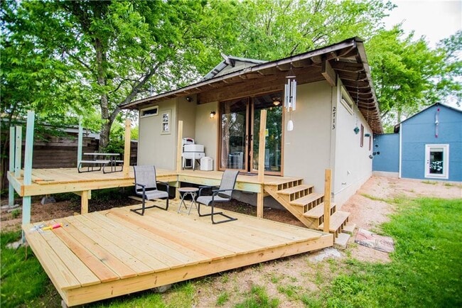 property at 2713 Sweeney Ln