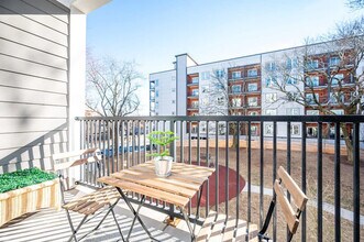 542 Boulevard NE in Atlanta, GA - Building Photo - Building Photo