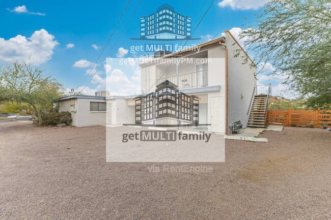 1111 E Butler Dr in Phoenix, AZ - Building Photo - Building Photo