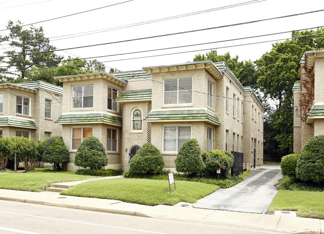 106-114 N Mclean Blvd in Memphis, TN - Building Photo - Building Photo