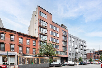 527 Court St in Brooklyn, NY - Building Photo - Building Photo