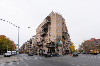 601 Flushing Ave in Brooklyn, NY - Building Photo - Building Photo