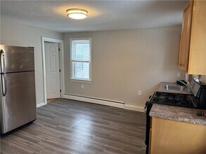 51 Trenton St in Providence, RI - Building Photo - Building Photo