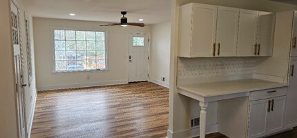 1613 Edgemore Rd in Columbia, SC - Building Photo - Building Photo