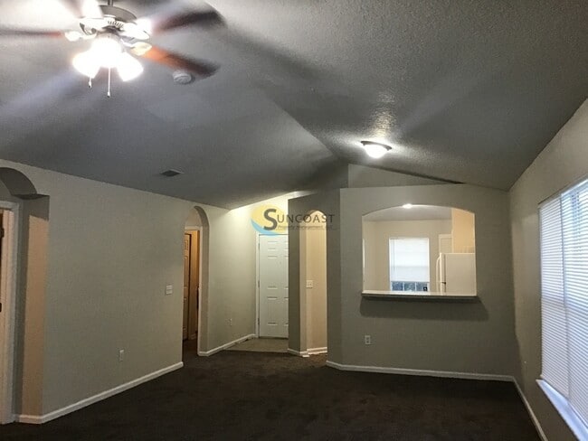 5550 Oak Crossing Dr in Jacksonville, FL - Building Photo - Building Photo